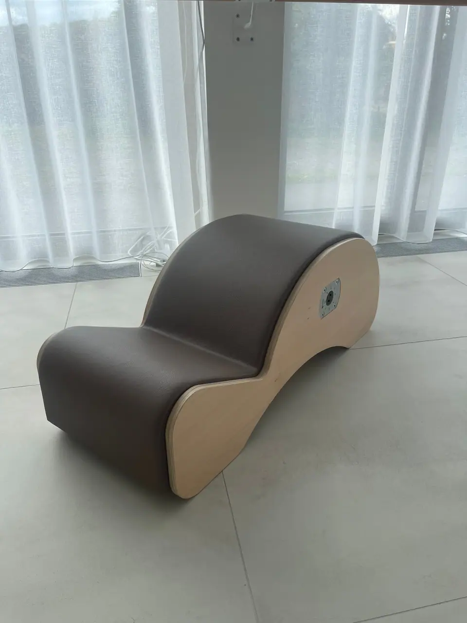 BASI Systems Spine Corrector im MÉ·US Studio